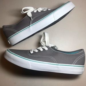 Canvas Airwalk Sneakers (New)